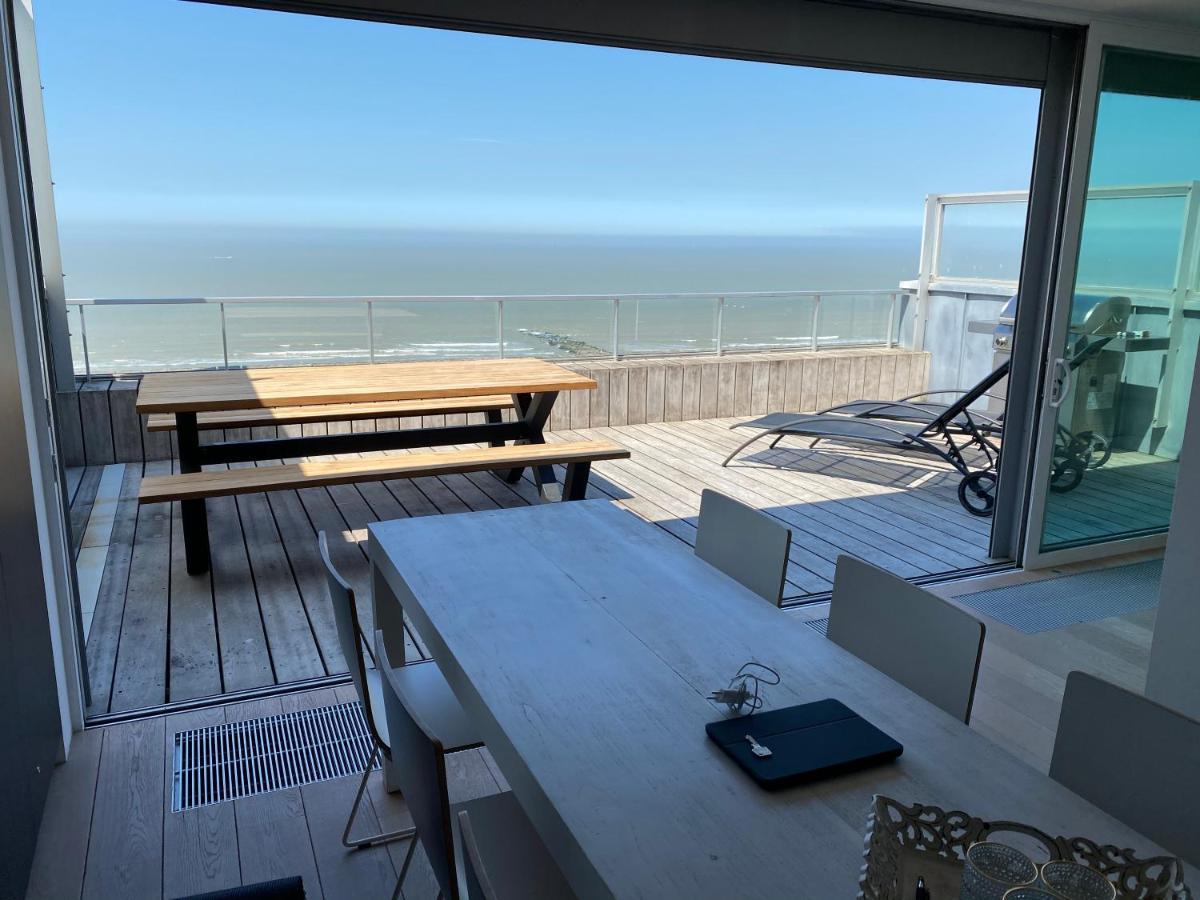Penthouse Sea-Loft Blankenberge, Uniek Zeezicht, Luxeloft Met 40M2 Terras! Apartman Kültér fotó